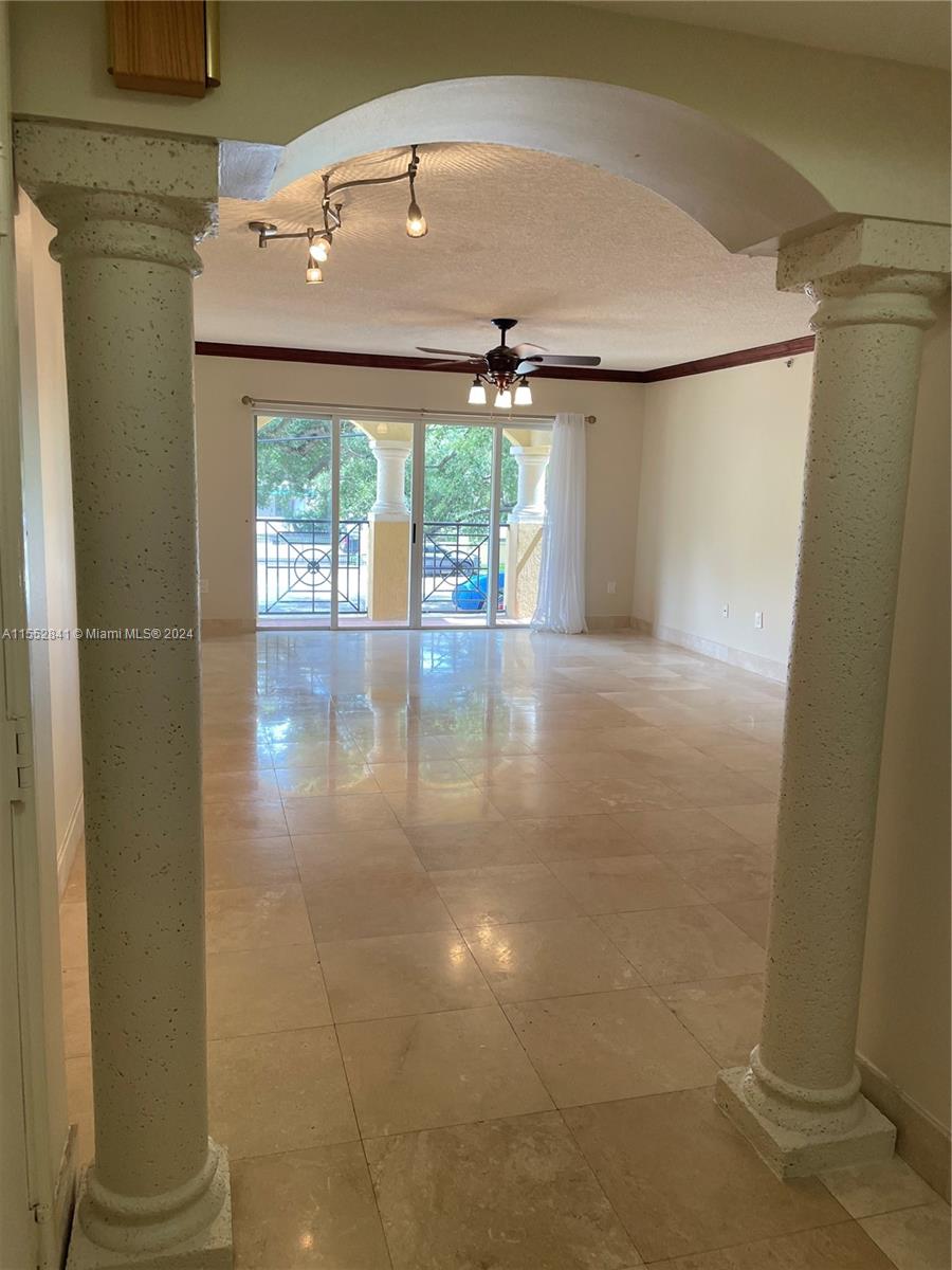 Coral Gables, Florida 33134, 3 Bedrooms Bedrooms, ,2 BathroomsBathrooms,Residential,For Sale,A11552841