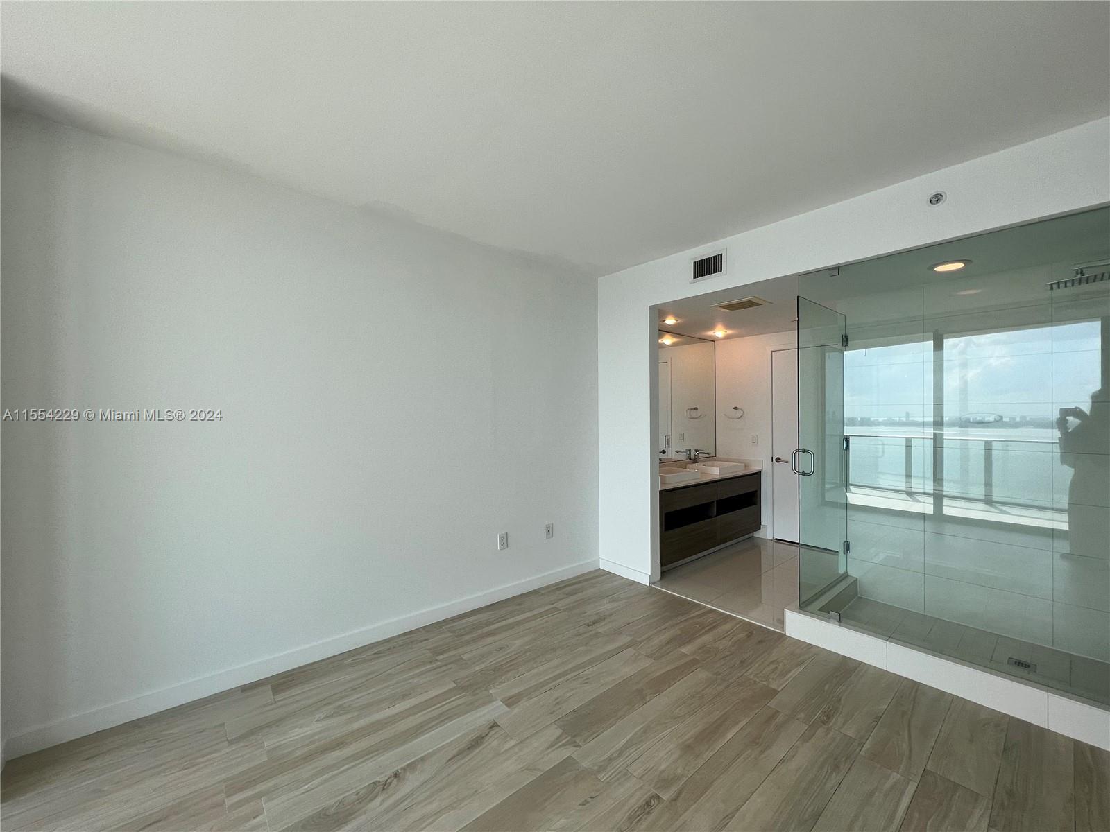 460 NE 28th St 3804, Miami, Florida 33137, 2 Bedrooms Bedrooms, ,2 BathroomsBathrooms,Residential,For Sale,460 NE 28th St 3804,A11554229