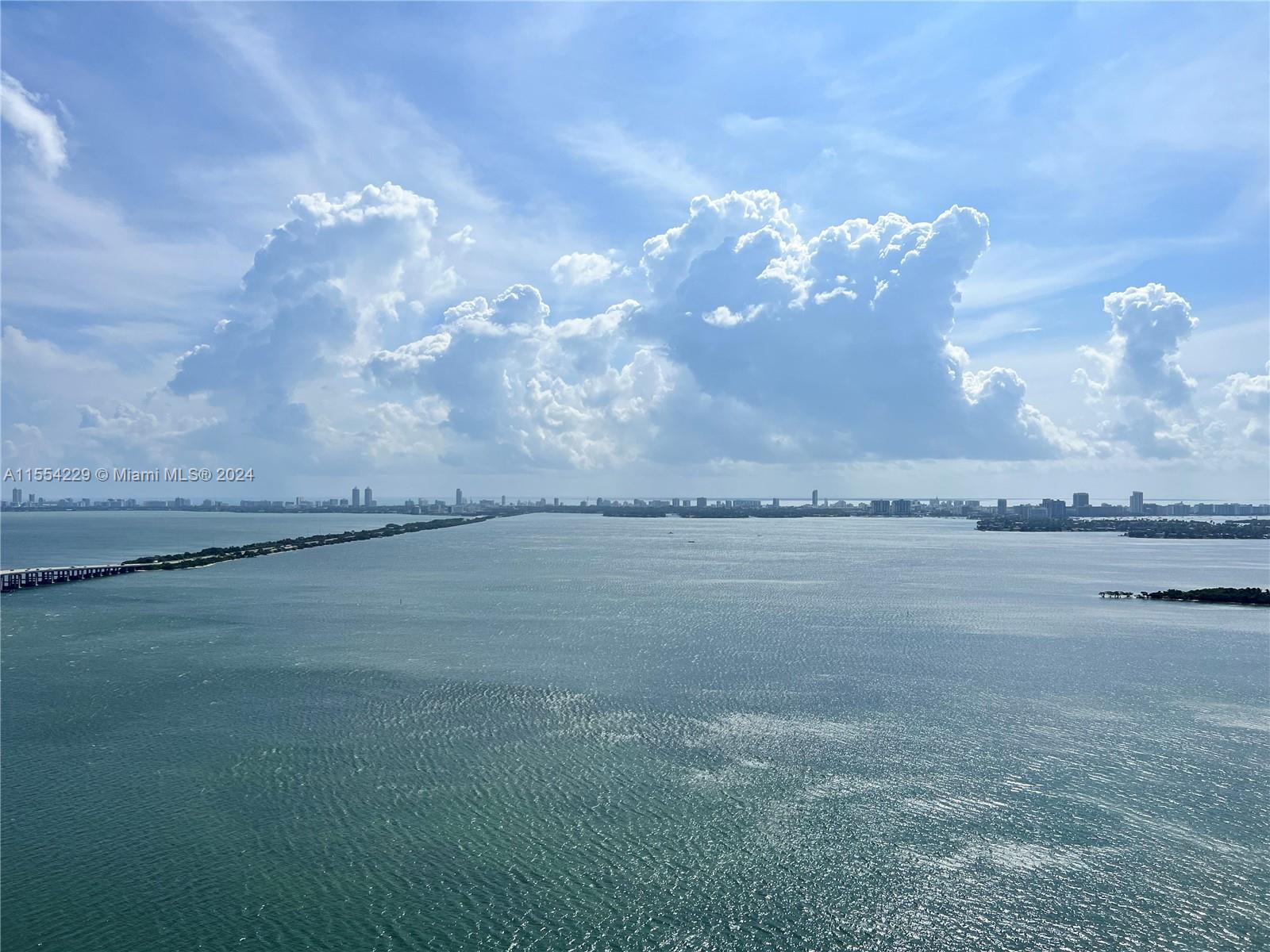 460 NE 28th St 3804, Miami, Florida 33137, 2 Bedrooms Bedrooms, ,2 BathroomsBathrooms,Residential,For Sale,460 NE 28th St 3804,A11554229