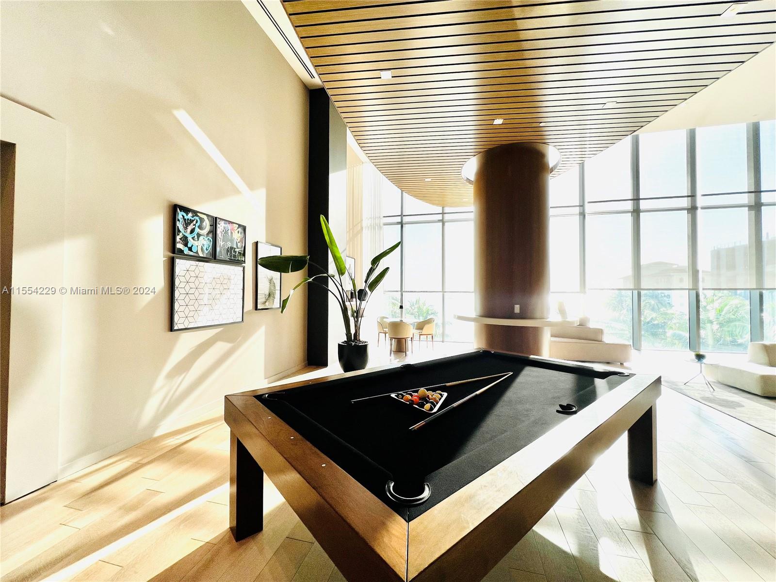 460 NE 28th St 3804, Miami, Florida 33137, 2 Bedrooms Bedrooms, ,2 BathroomsBathrooms,Residential,For Sale,460 NE 28th St 3804,A11554229