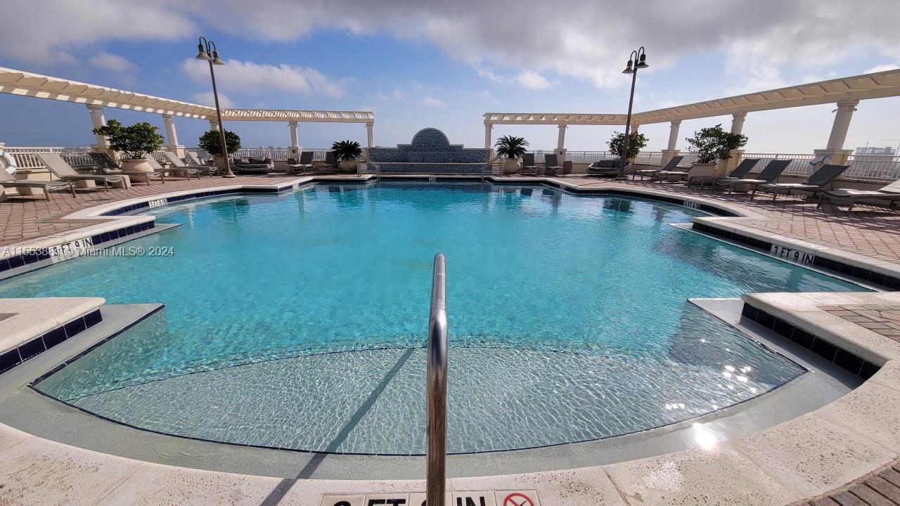 511 SE 5th Ave 720, Fort Lauderdale, Florida 33301, 1 Bedroom Bedrooms, ,1 BathroomBathrooms,Residential,For Sale,511 SE 5th Ave 720,A11553881