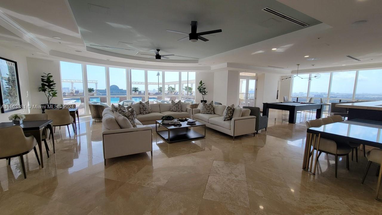 511 SE 5th Ave 720, Fort Lauderdale, Florida 33301, 1 Bedroom Bedrooms, ,1 BathroomBathrooms,Residential,For Sale,511 SE 5th Ave 720,A11553881