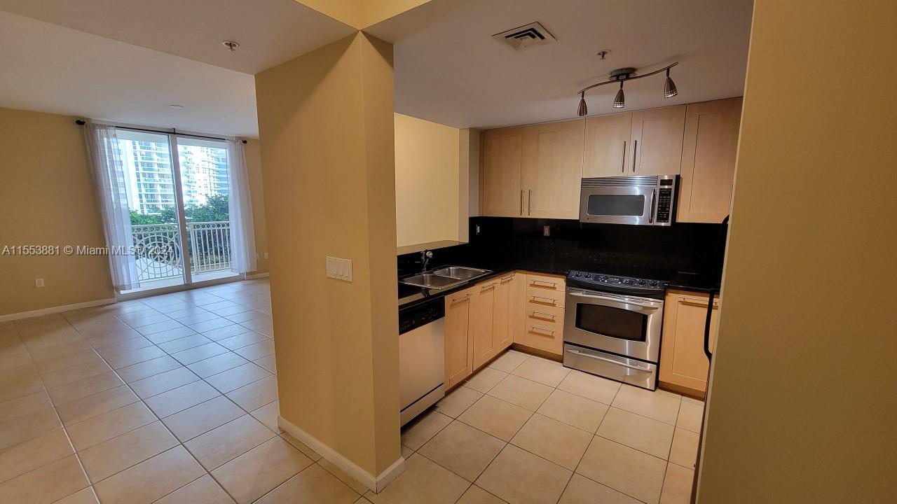 511 SE 5th Ave 720, Fort Lauderdale, Florida 33301, 1 Bedroom Bedrooms, ,1 BathroomBathrooms,Residential,For Sale,511 SE 5th Ave 720,A11553881