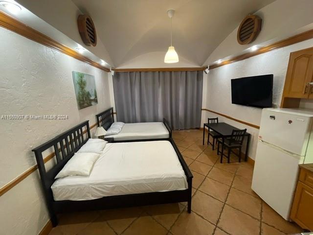 6345 Collins Ave 906, Miami Beach, Florida 33141, ,1 BathroomBathrooms,Residential,For Sale,6345 Collins Ave 906,A11550907