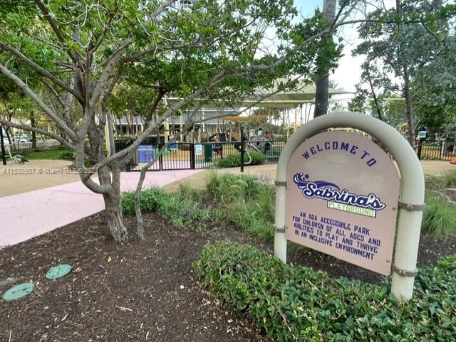 6345 Collins Ave 906, Miami Beach, Florida 33141, ,1 BathroomBathrooms,Residential,For Sale,6345 Collins Ave 906,A11550907