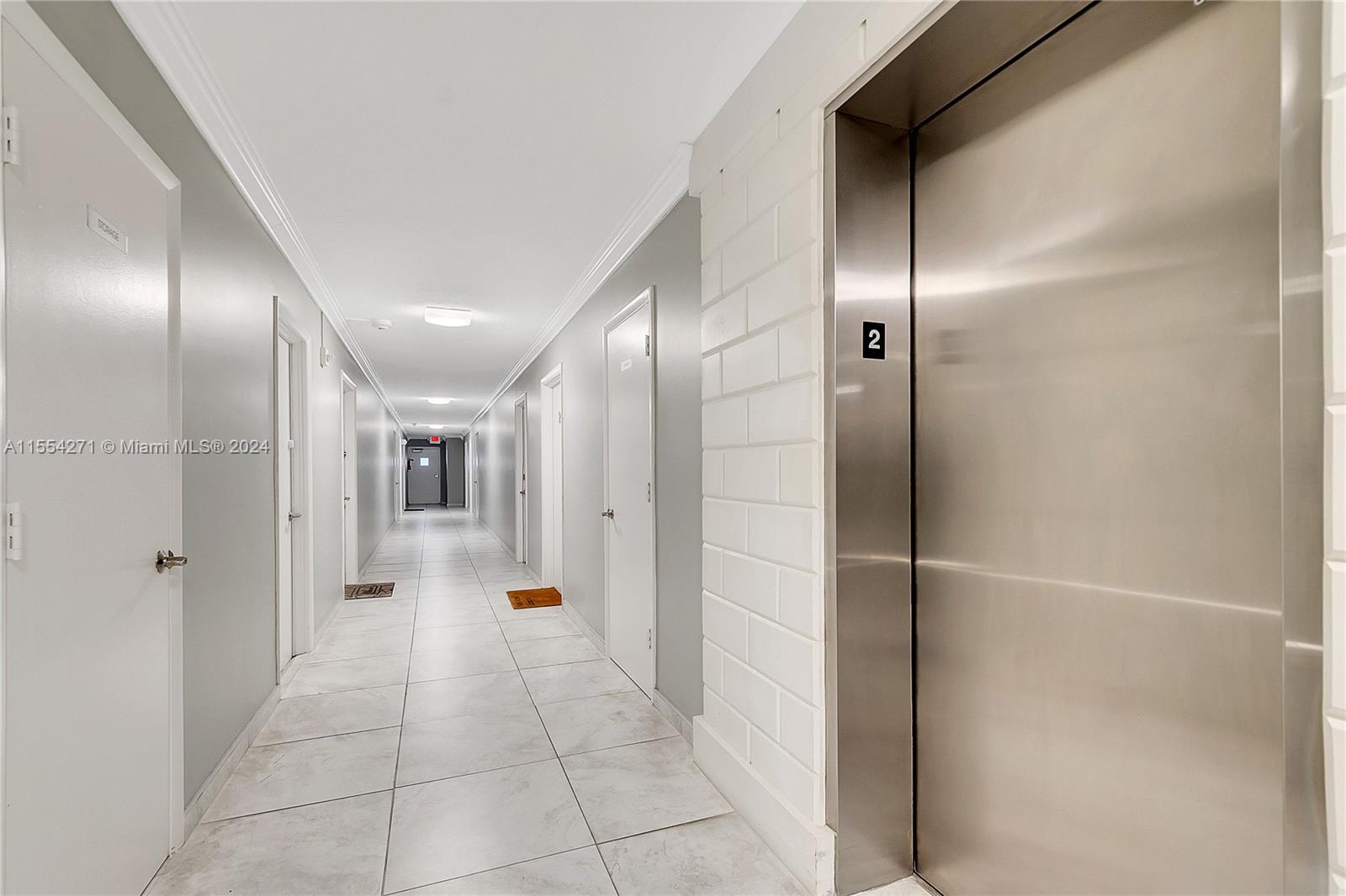 Hollywood, Florida 33019, 2 Bedrooms Bedrooms, ,2 BathroomsBathrooms,Residential,For Sale,A11554271