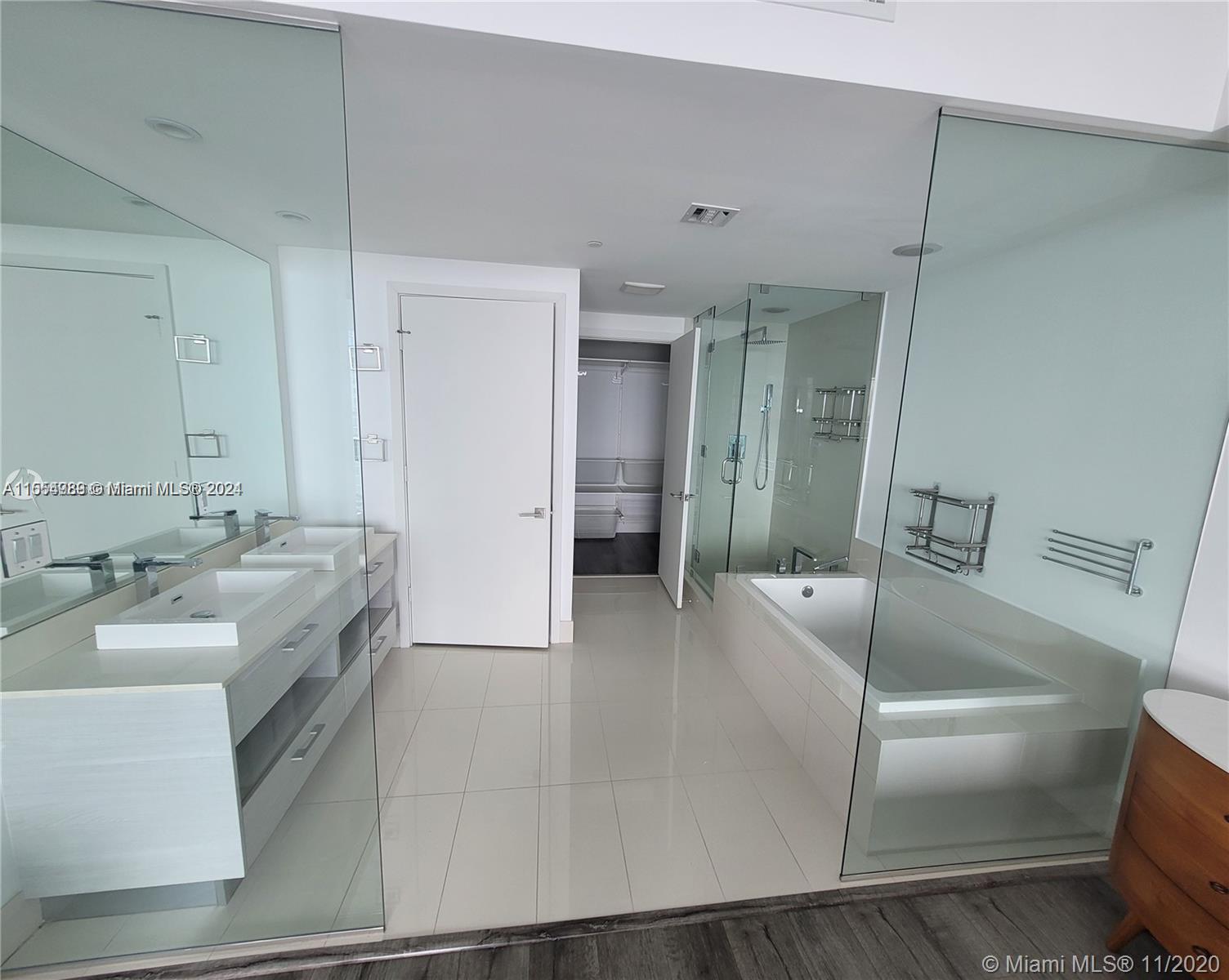 Miami, Florida 33137, 2 Bedrooms Bedrooms, ,3 BathroomsBathrooms,Residentiallease,For Rent,A11554989