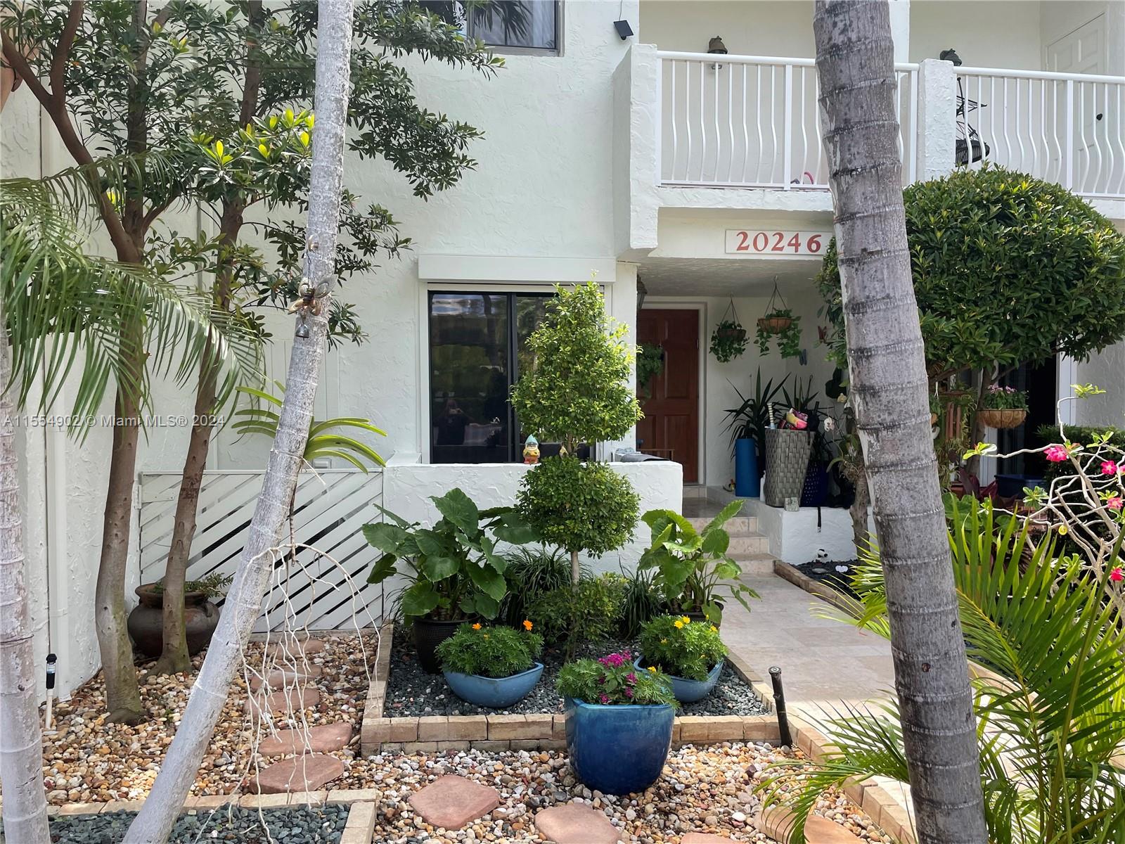 20246 NE 34th Ct 46, Aventura, Florida 33180, 3 Bedrooms Bedrooms, ,3 BathroomsBathrooms,Residential,For Sale,20246 NE 34th Ct 46,A11554902