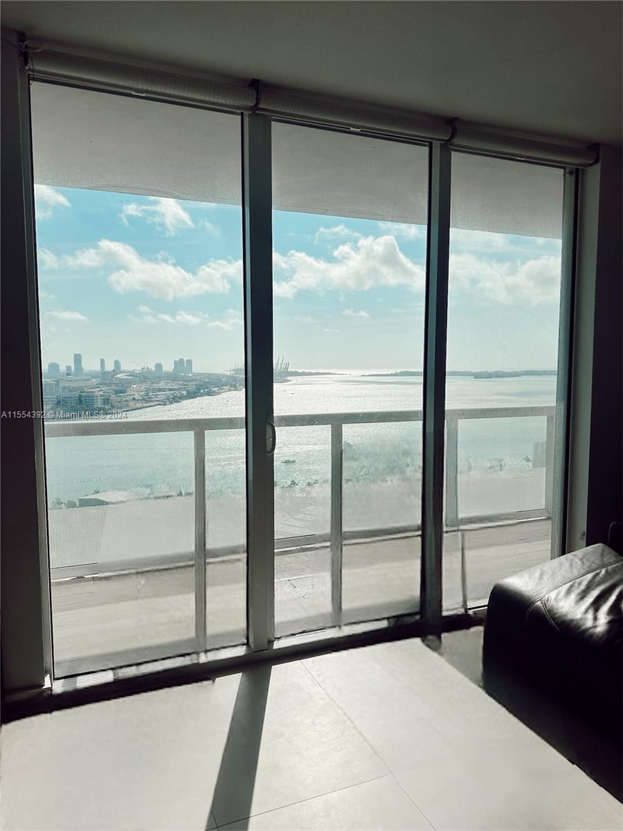 50 Biscayne Blvd 2304, Miami, Florida 33132, 2 Bedrooms Bedrooms, ,2 BathroomsBathrooms,Residential,For Sale,50 Biscayne Blvd 2304,A11554392