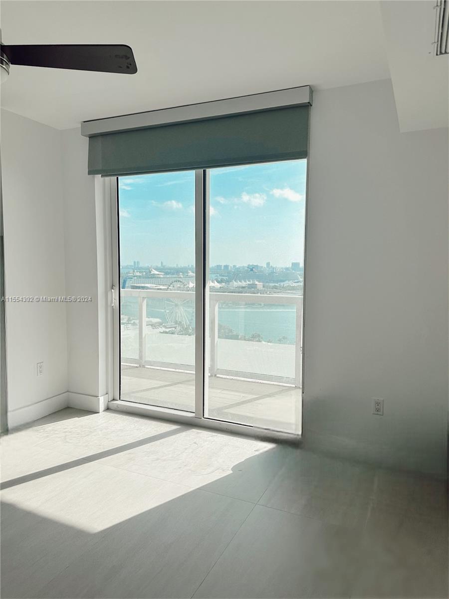 50 Biscayne Blvd 2304, Miami, Florida 33132, 2 Bedrooms Bedrooms, ,2 BathroomsBathrooms,Residential,For Sale,50 Biscayne Blvd 2304,A11554392