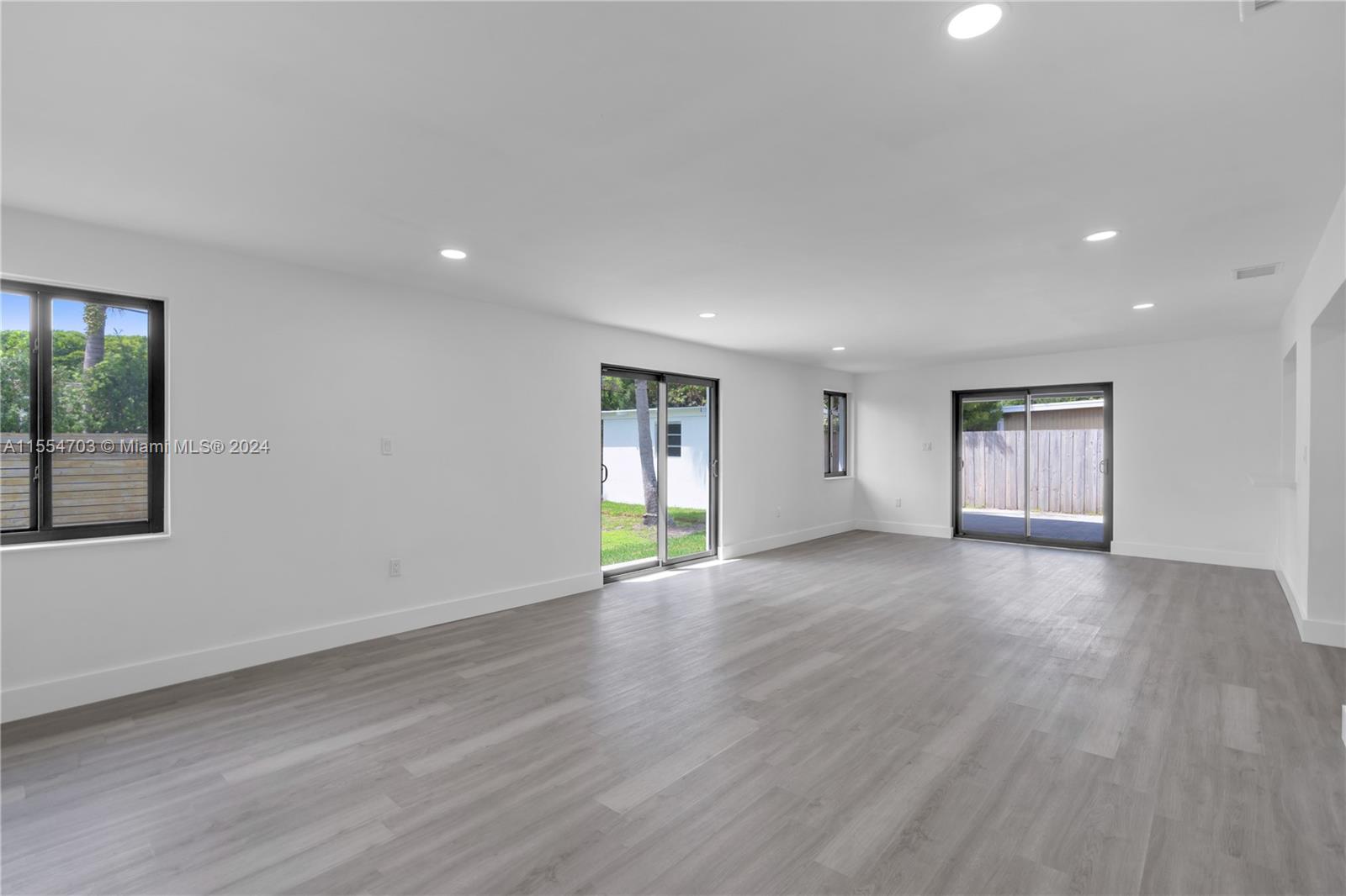 5510 SW 104th Ave, Miami, Florida 33165, 3 Bedrooms Bedrooms, ,2 BathroomsBathrooms,Residential,For Sale,5510 SW 104th Ave,A11554703