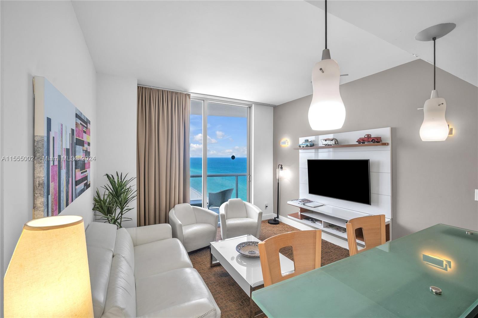 Condo for Sale in Sunny Isles Beach, FL