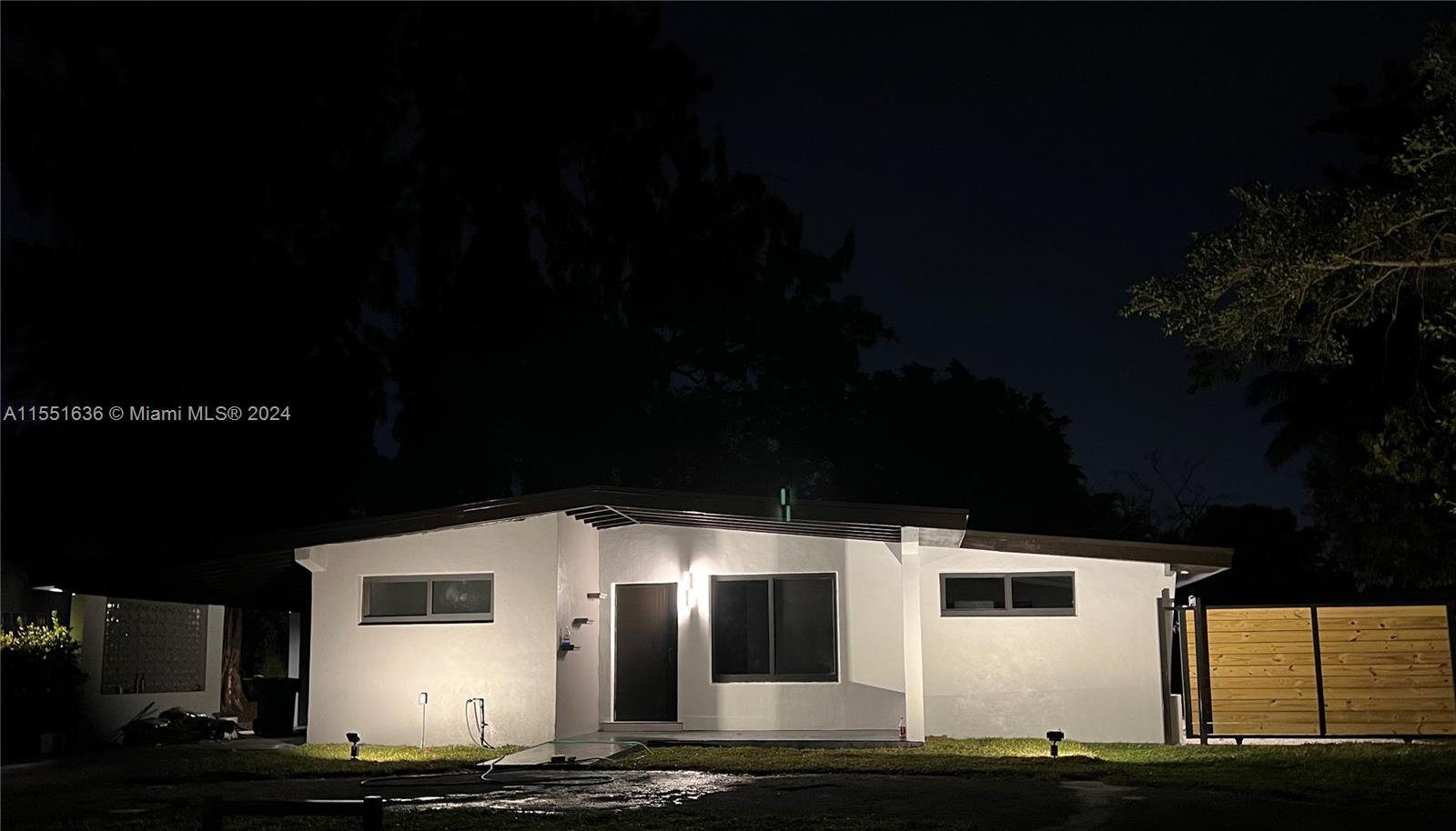 359 NE 158th St, Miami, Florida 33162, 3 Bedrooms Bedrooms, ,2 BathroomsBathrooms,Residential,For Sale,359 NE 158th St,A11551636