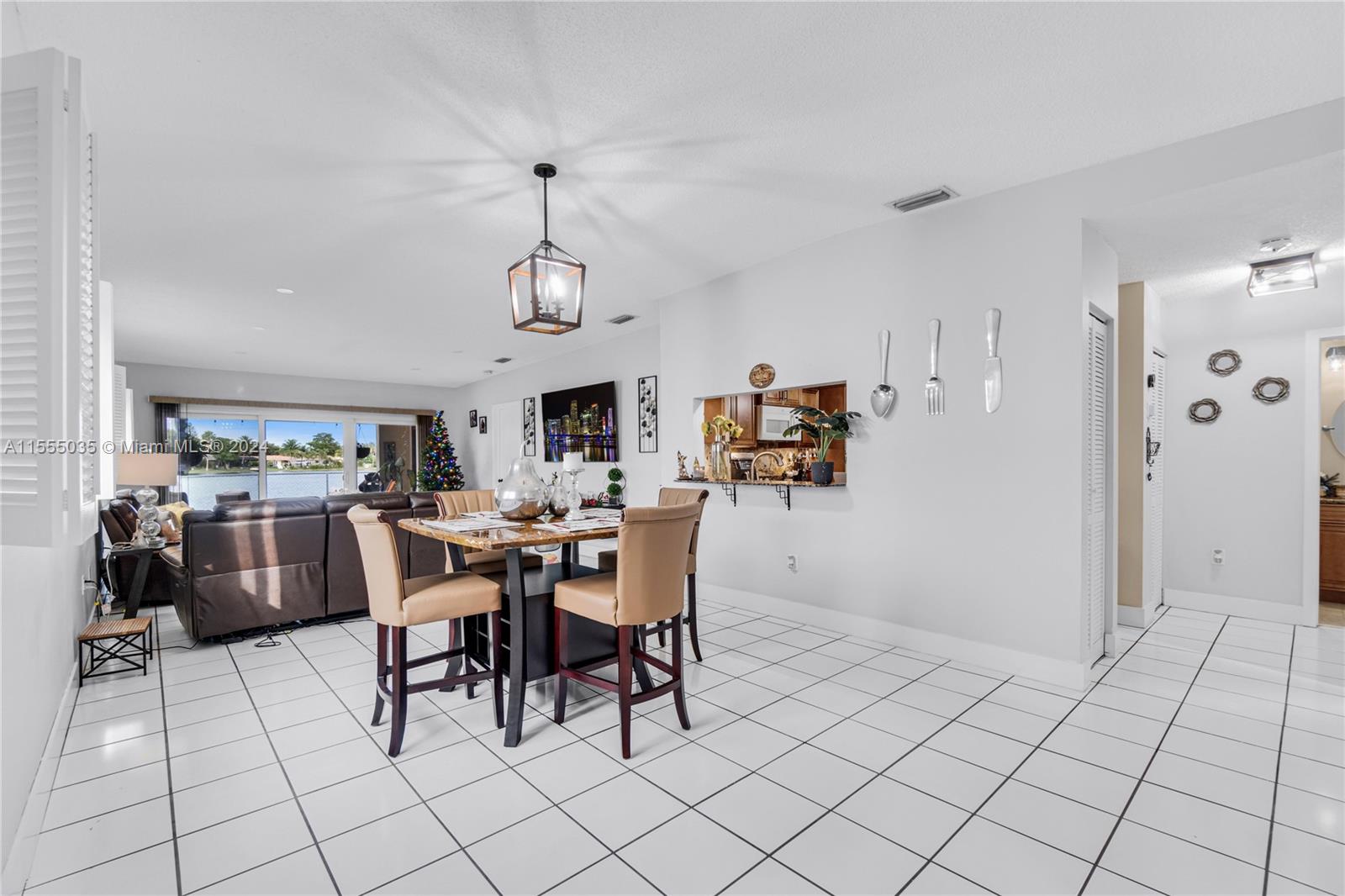 6225 NW 190th Ter 6225, Hialeah, Florida 33015, 2 Bedrooms Bedrooms, ,2 BathroomsBathrooms,Residential,For Sale,6225 NW 190th Ter 6225,A11555035