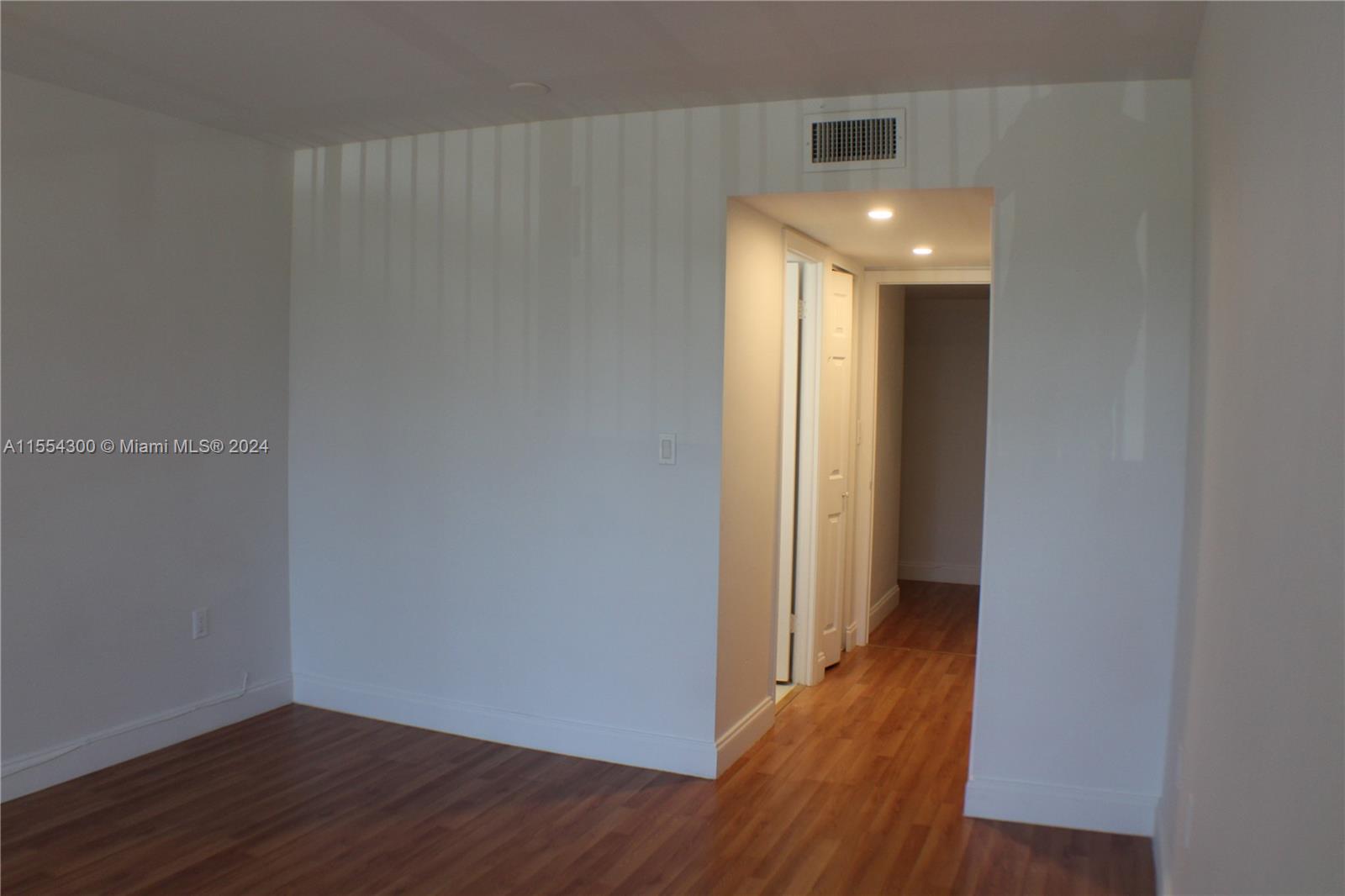 2800 N 46th Ave A310, Hollywood, Florida 33021, 2 Bedrooms Bedrooms, ,2 BathroomsBathrooms,Residential,For Sale,2800 N 46th Ave A310,A11554300