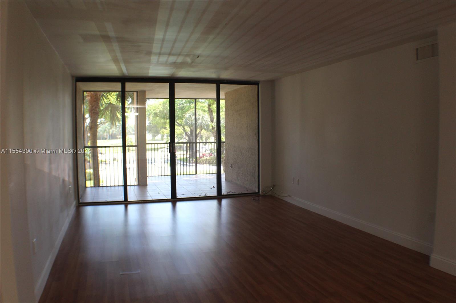 2800 N 46th Ave A310, Hollywood, Florida 33021, 2 Bedrooms Bedrooms, ,2 BathroomsBathrooms,Residential,For Sale,2800 N 46th Ave A310,A11554300