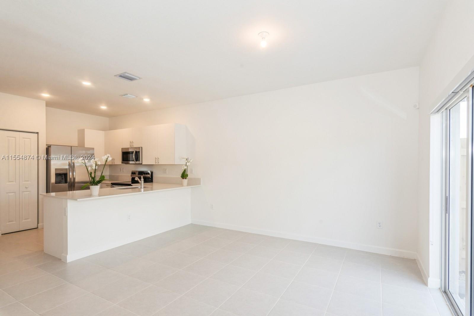 16245 SW 288 terr 16245, Homestead, Florida 33033, 3 Bedrooms Bedrooms, ,2 BathroomsBathrooms,Residential,For Sale,16245 SW 288 terr 16245,A11554874