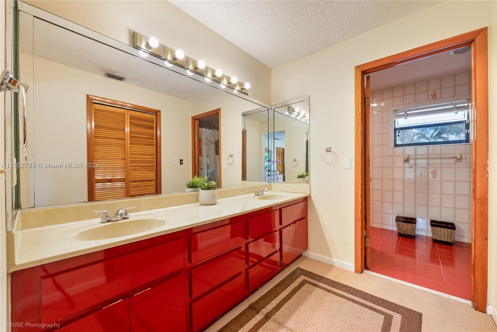 516 Majorca Ave, Coral Gables, Florida 33134, 3 Bedrooms Bedrooms, ,2 BathroomsBathrooms,Residential,For Sale,516 Majorca Ave,A11552785