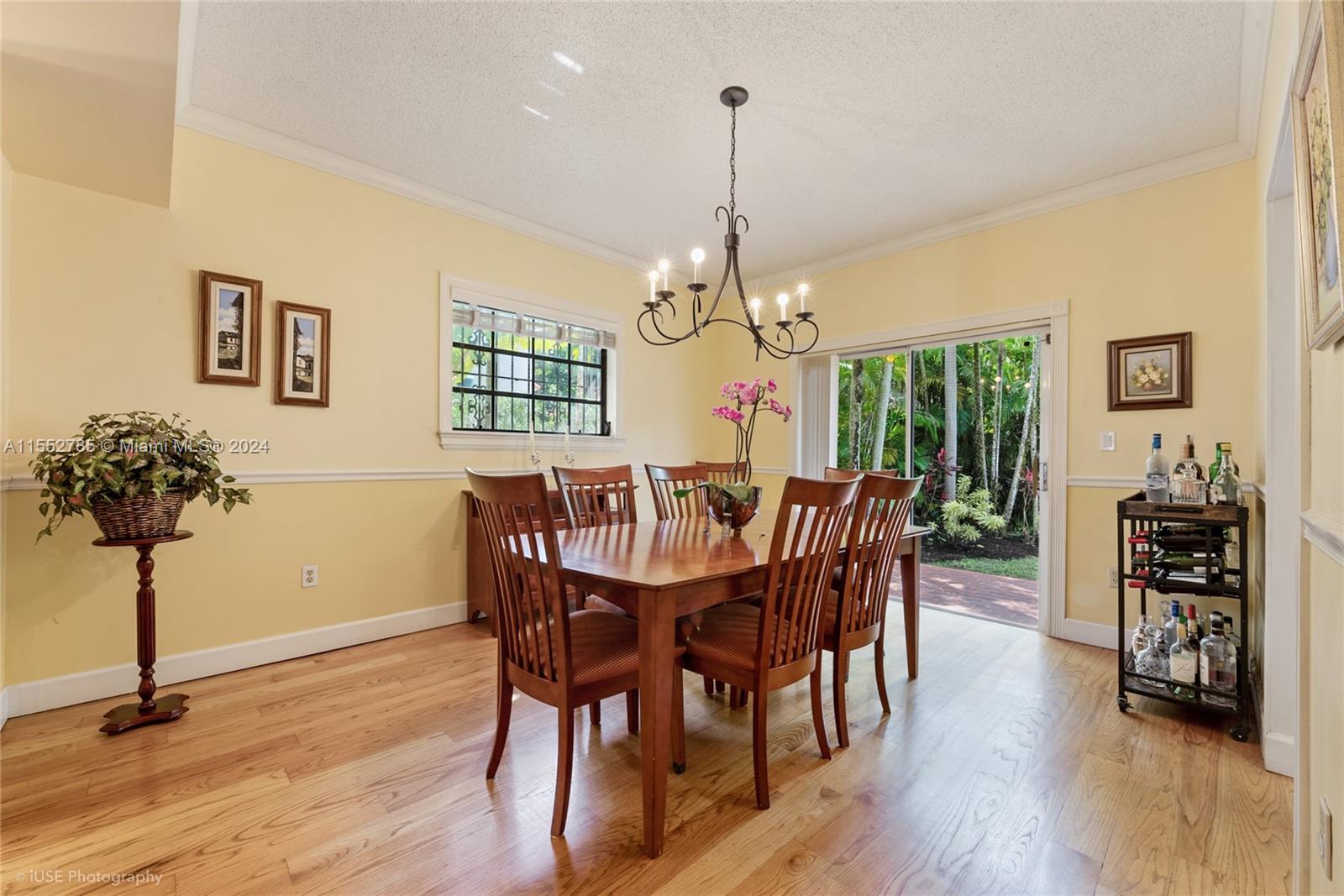 516 Majorca Ave, Coral Gables, Florida 33134, 3 Bedrooms Bedrooms, ,2 BathroomsBathrooms,Residential,For Sale,516 Majorca Ave,A11552785