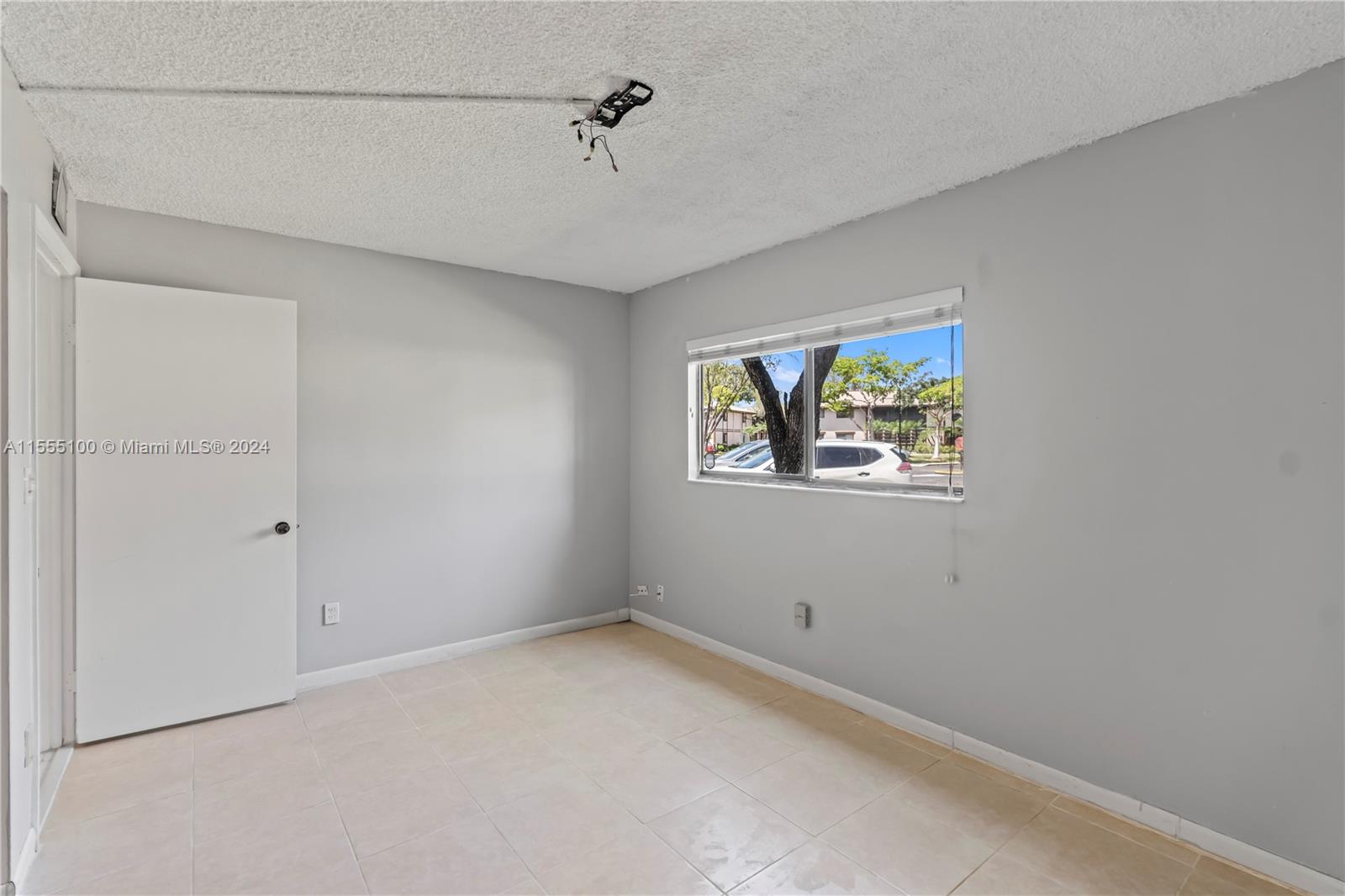 9380 S Belfort Cir 108, Tamarac, Florida 33321, 2 Bedrooms Bedrooms, ,2 BathroomsBathrooms,Residential,For Sale,9380 S Belfort Cir 108,A11555100