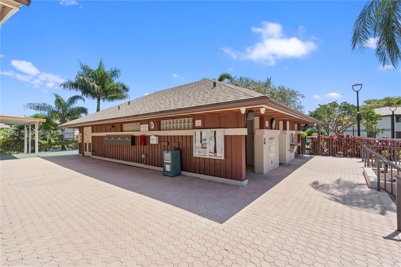 9380 S Belfort Cir 108, Tamarac, Florida 33321, 2 Bedrooms Bedrooms, ,2 BathroomsBathrooms,Residential,For Sale,9380 S Belfort Cir 108,A11555100