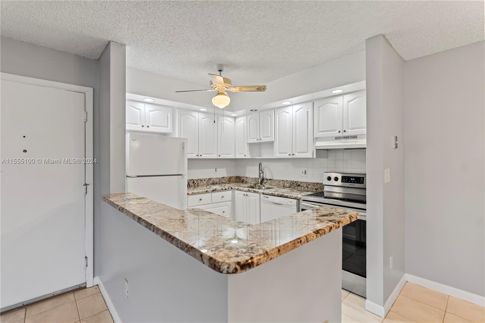 9380 S Belfort Cir 108, Tamarac, Florida 33321, 2 Bedrooms Bedrooms, ,2 BathroomsBathrooms,Residential,For Sale,9380 S Belfort Cir 108,A11555100