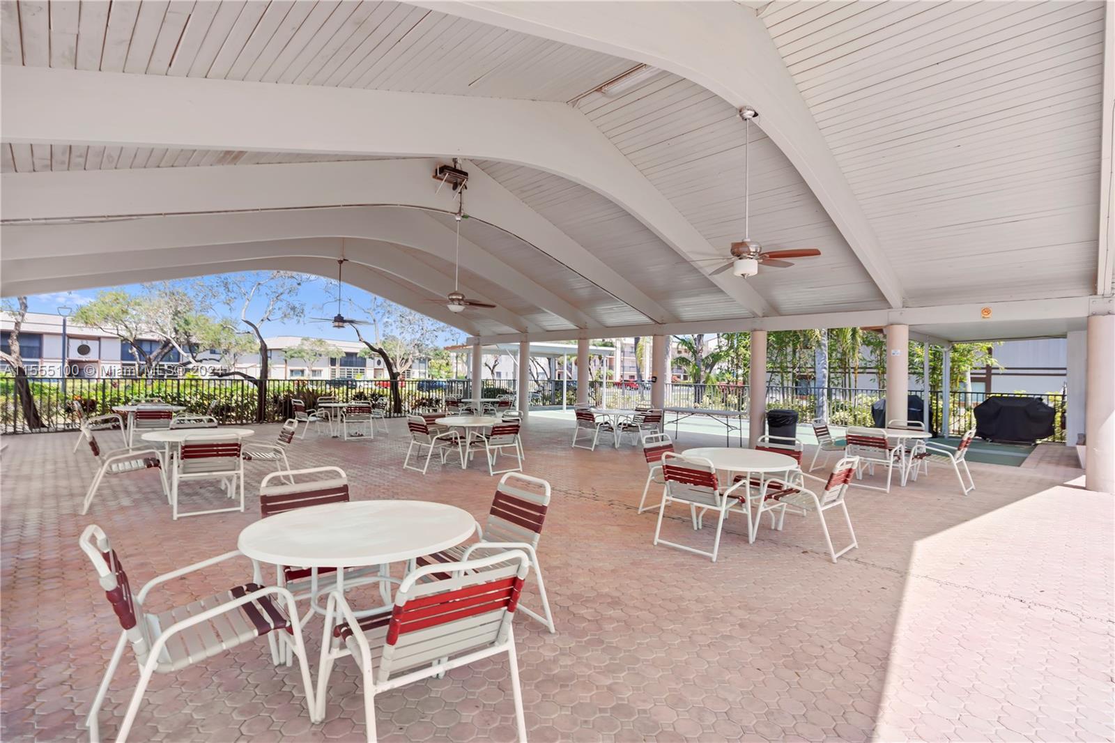 9380 S Belfort Cir 108, Tamarac, Florida 33321, 2 Bedrooms Bedrooms, ,2 BathroomsBathrooms,Residential,For Sale,9380 S Belfort Cir 108,A11555100