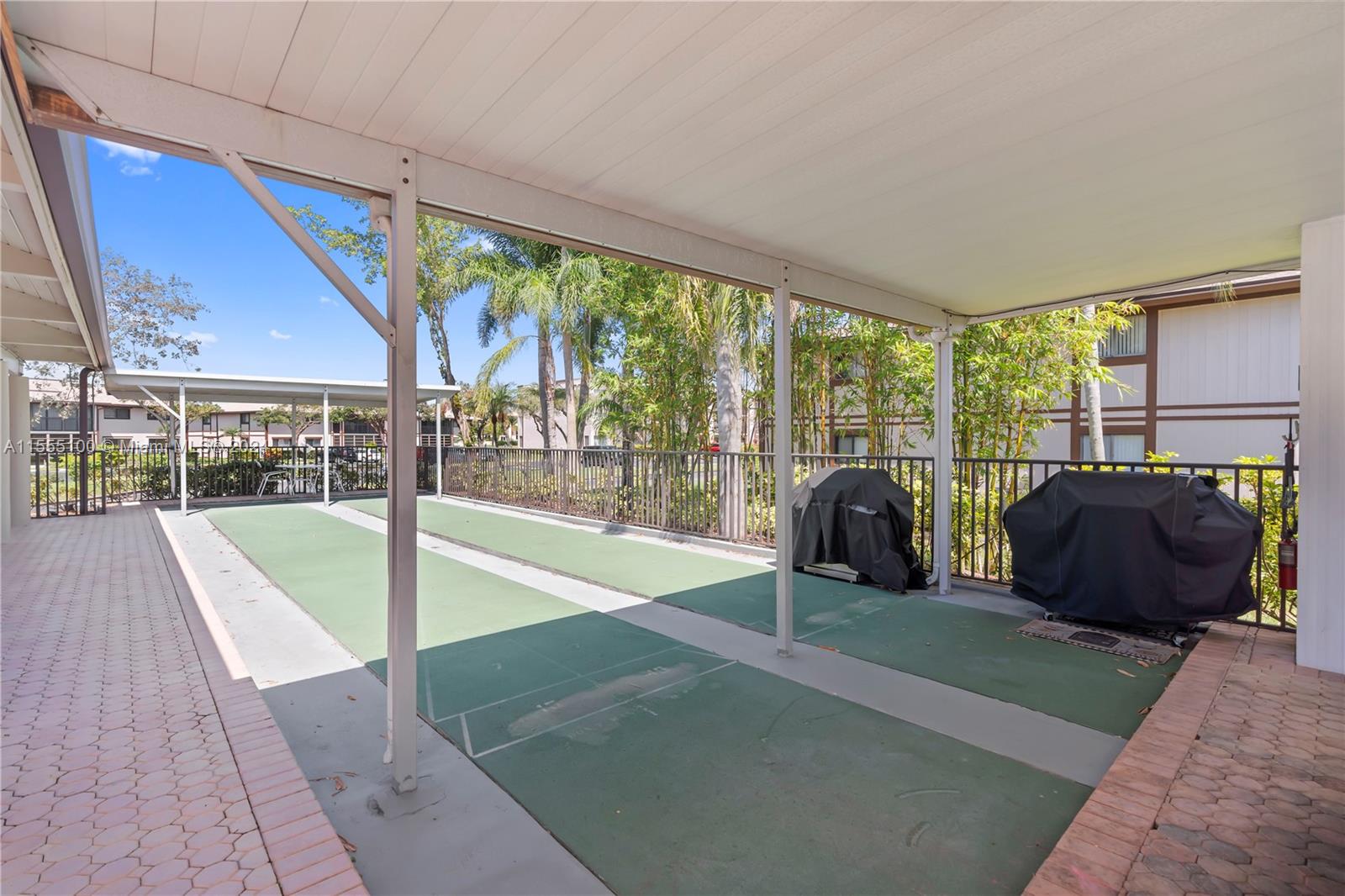 9380 S Belfort Cir 108, Tamarac, Florida 33321, 2 Bedrooms Bedrooms, ,2 BathroomsBathrooms,Residential,For Sale,9380 S Belfort Cir 108,A11555100