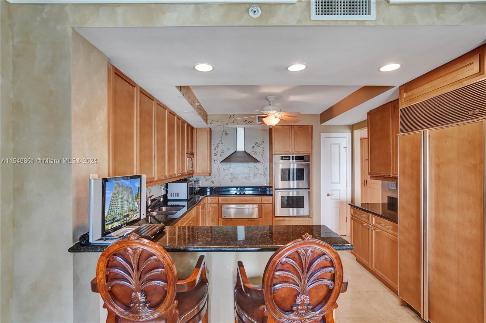 20201 E Country Club Dr 2004, Aventura, Florida 33180, 2 Bedrooms Bedrooms, ,3 BathroomsBathrooms,Residential,For Sale,20201 E Country Club Dr 2004,A11549861