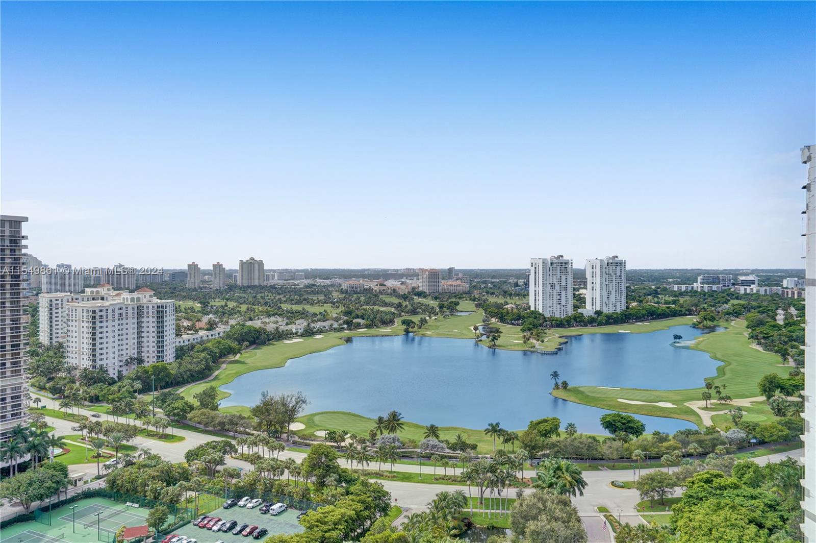 20201 E Country Club Dr 2004, Aventura, Florida 33180, 2 Bedrooms Bedrooms, ,3 BathroomsBathrooms,Residential,For Sale,20201 E Country Club Dr 2004,A11549861