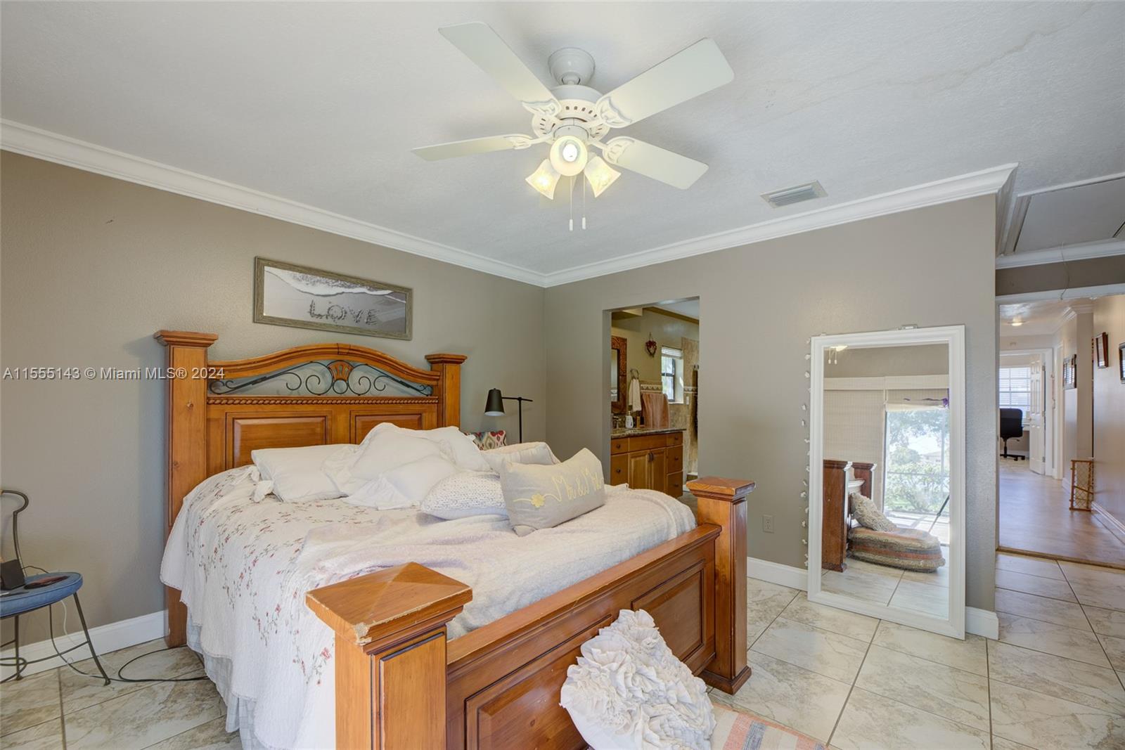 1676 S Goldeneye Ln, Homestead, Florida 33035, 3 Bedrooms Bedrooms, ,2 BathroomsBathrooms,Residential,For Sale,1676 S Goldeneye Ln,A11555143