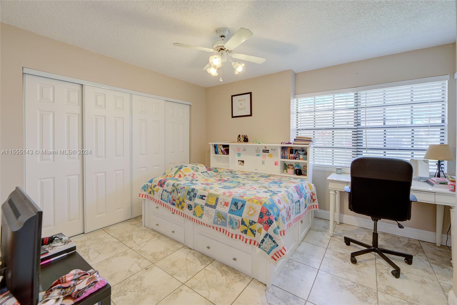 1676 S Goldeneye Ln, Homestead, Florida 33035, 3 Bedrooms Bedrooms, ,2 BathroomsBathrooms,Residential,For Sale,1676 S Goldeneye Ln,A11555143