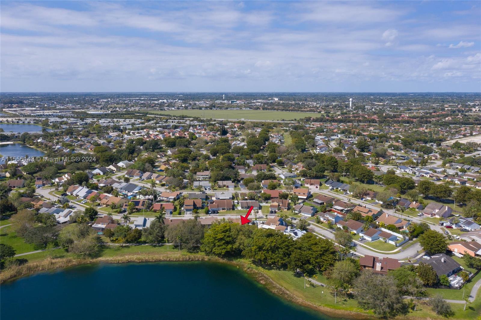1676 S Goldeneye Ln, Homestead, Florida 33035, 3 Bedrooms Bedrooms, ,2 BathroomsBathrooms,Residential,For Sale,1676 S Goldeneye Ln,A11555143
