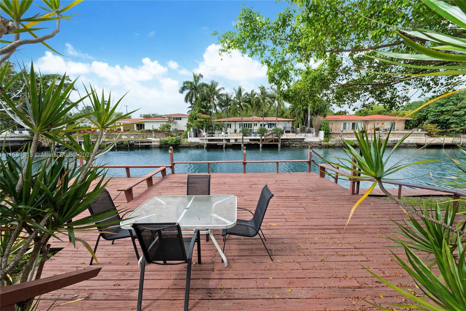 5000 Riviera Dr, Coral Gables, Florida 33146, 4 Bedrooms Bedrooms, ,3 BathroomsBathrooms,Residential,For Sale,5000 Riviera Dr,A11554713