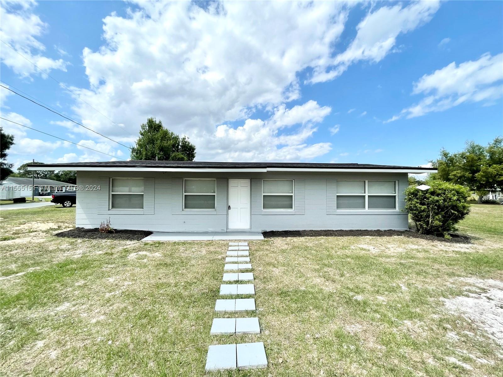 1511 Mulberry, Lake Placid, FL 33852