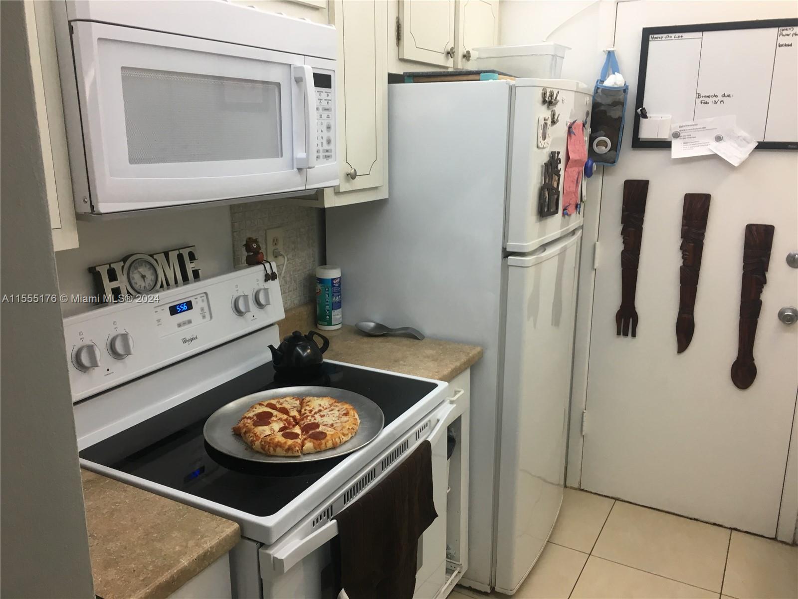 12590 NE 16th Ave 302, North Miami, Florida 33161, 1 Bedroom Bedrooms, ,1 BathroomBathrooms,Residential,For Sale,12590 NE 16th Ave 302,A11555176