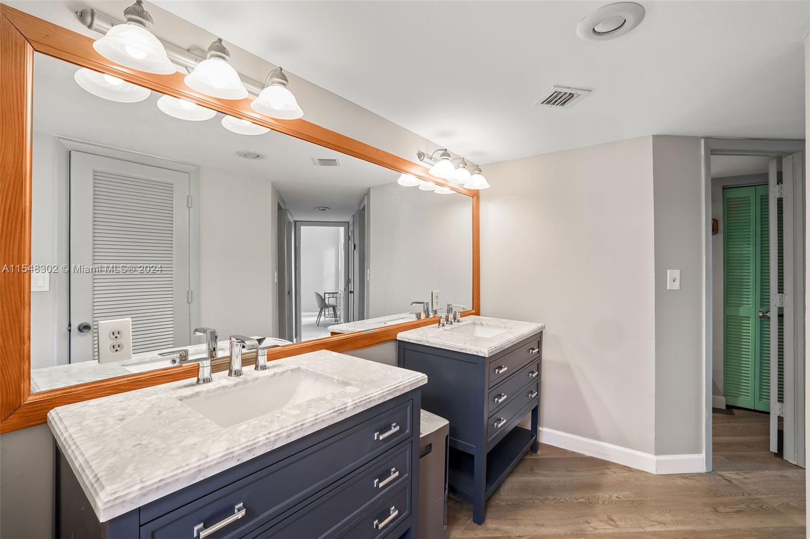 1757 SW 30th Pl, Fort Lauderdale, Florida 33315, 3 Bedrooms Bedrooms, ,3 BathroomsBathrooms,Residential,For Sale,1757 SW 30th Pl,A11548302