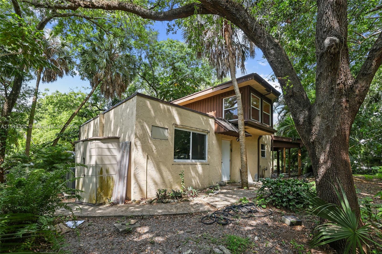 1757 SW 30th Pl, Fort Lauderdale, Florida 33315, 3 Bedrooms Bedrooms, ,3 BathroomsBathrooms,Residential,For Sale,1757 SW 30th Pl,A11548302