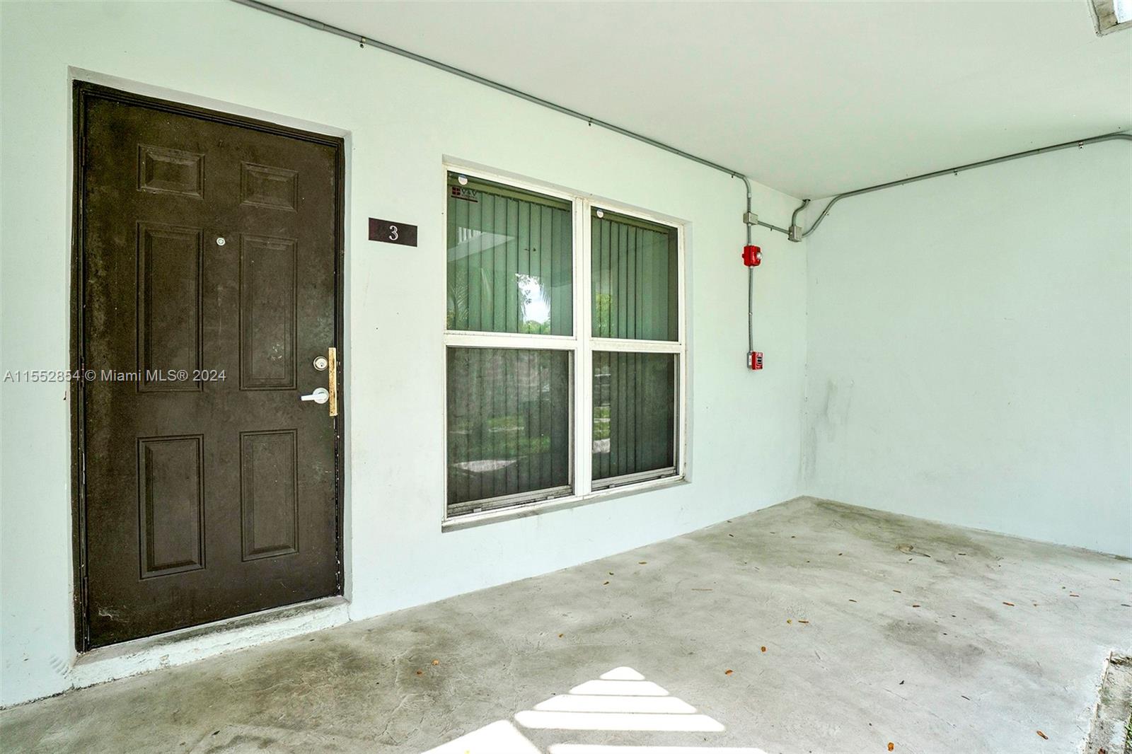 1940 NW 4th Ct 3, Miami, Florida 33136, 3 Bedrooms Bedrooms, ,1 BathroomBathrooms,Residential,For Sale,1940 NW 4th Ct 3,A11552854