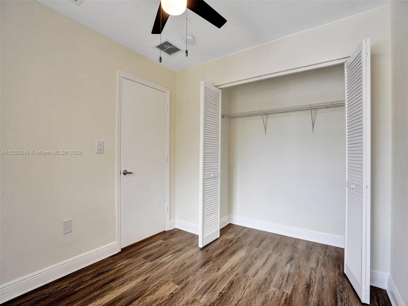 2060 NE 167th St 2 (3-116), North Miami Beach, Florida 33162, 3 Bedrooms Bedrooms, ,2 BathroomsBathrooms,Residential,For Sale,2060 NE 167th St 2 (3-116),A11555218