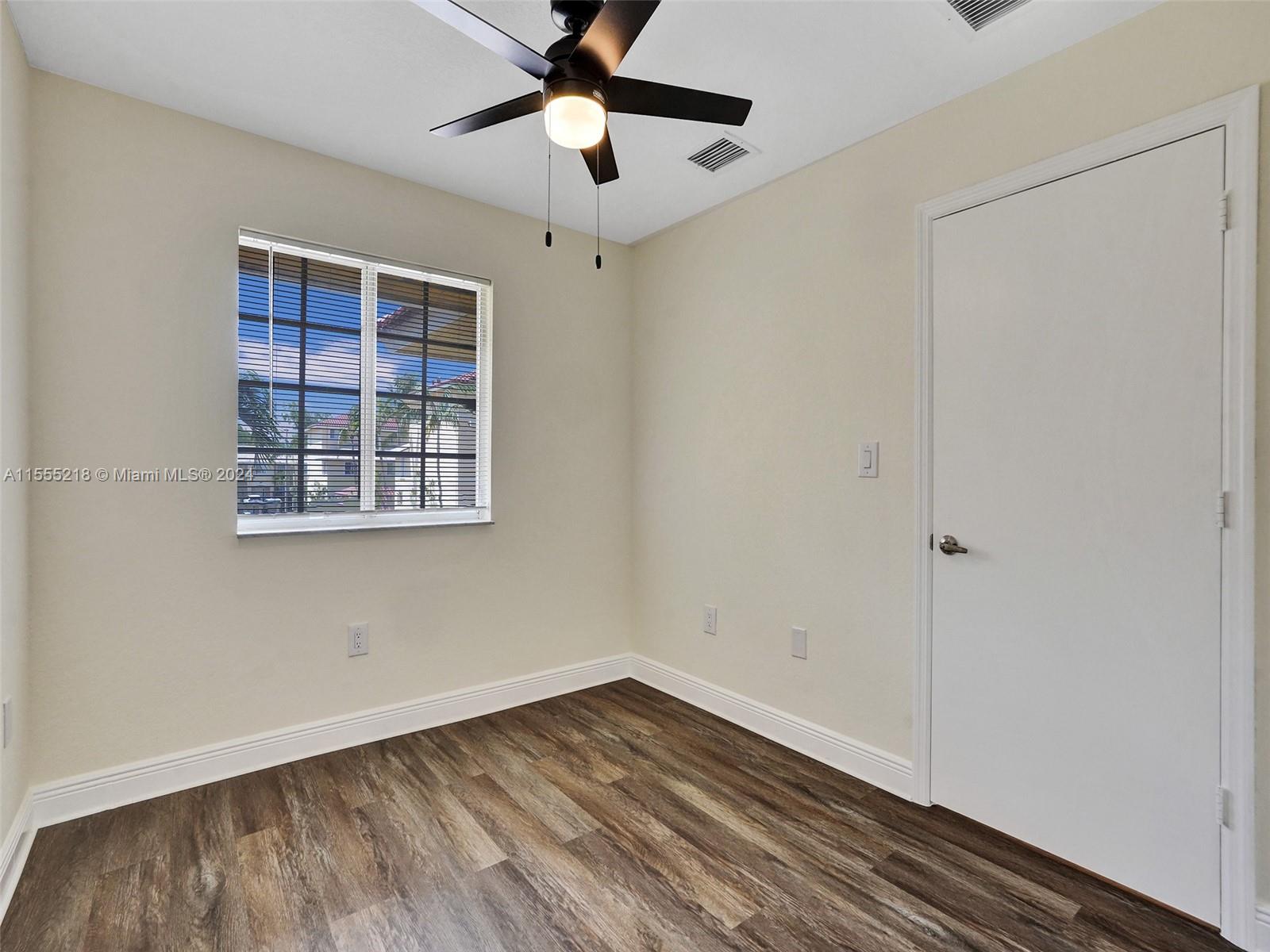 2060 NE 167th St 2 (3-116), North Miami Beach, Florida 33162, 3 Bedrooms Bedrooms, ,2 BathroomsBathrooms,Residential,For Sale,2060 NE 167th St 2 (3-116),A11555218