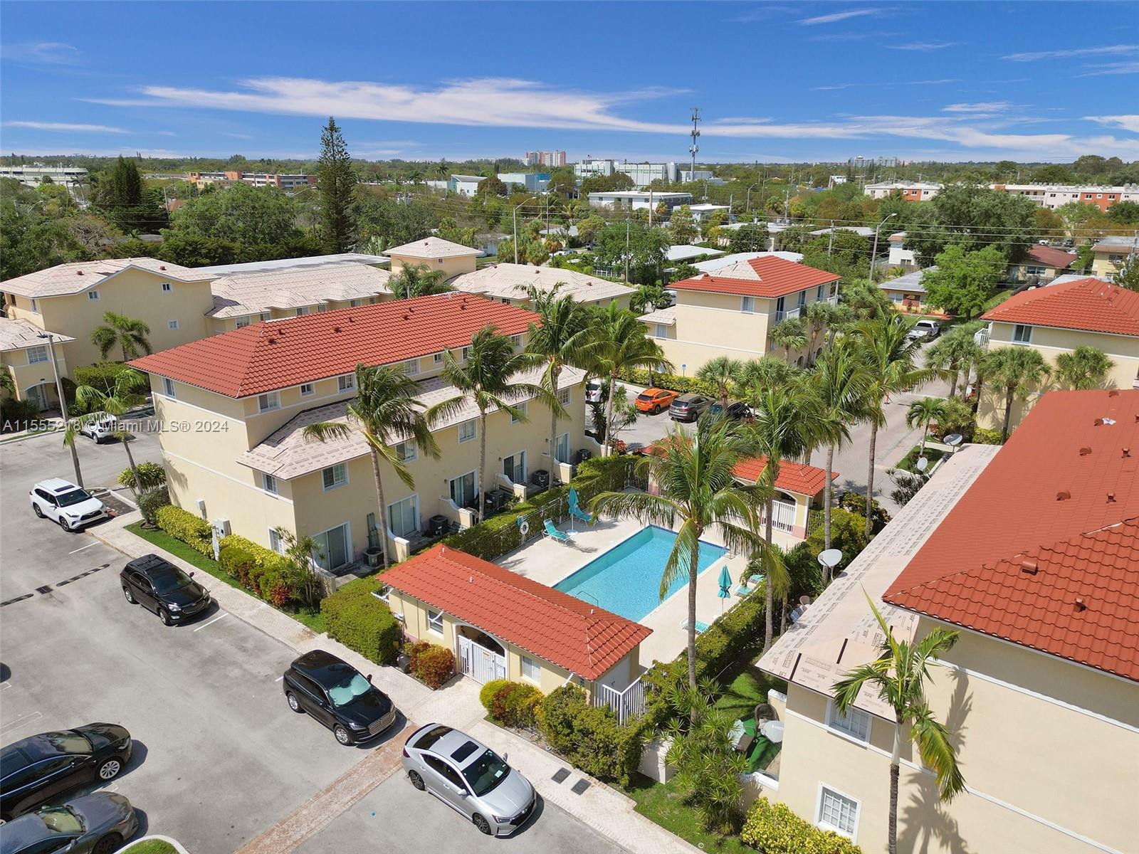 2060 NE 167th St 2 (3-116), North Miami Beach, Florida 33162, 3 Bedrooms Bedrooms, ,2 BathroomsBathrooms,Residential,For Sale,2060 NE 167th St 2 (3-116),A11555218