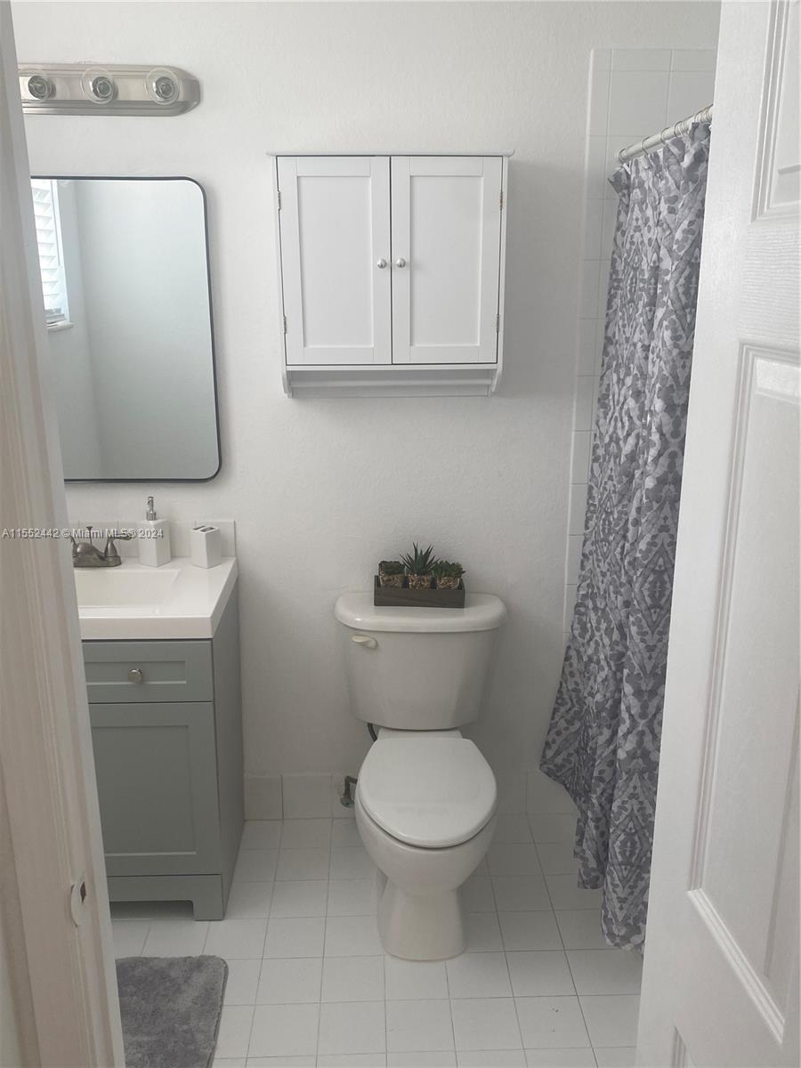 24450 SW 109th Pl, Homestead, Florida 33032, 4 Bedrooms Bedrooms, ,3 BathroomsBathrooms,Residential,For Sale,24450 SW 109th Pl,A11552442