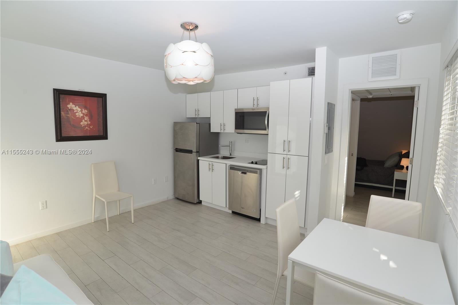 1601 Meridian Ave 101, Miami Beach, Florida 33139, 1 Bedroom Bedrooms, ,1 BathroomBathrooms,Residential,For Sale,1601 Meridian Ave 101,A11555243