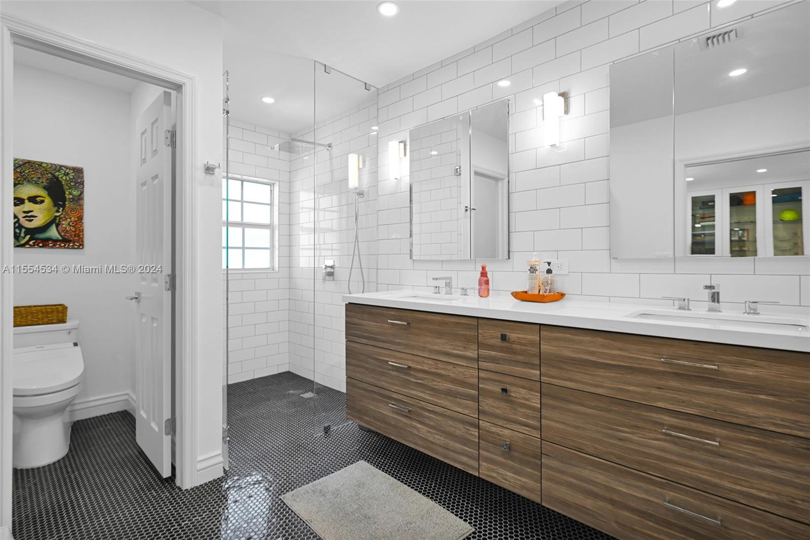 1718 Costado St, Coral Gables, Florida 33134, 3 Bedrooms Bedrooms, ,2 BathroomsBathrooms,Residential,For Sale,1718 Costado St,A11554534