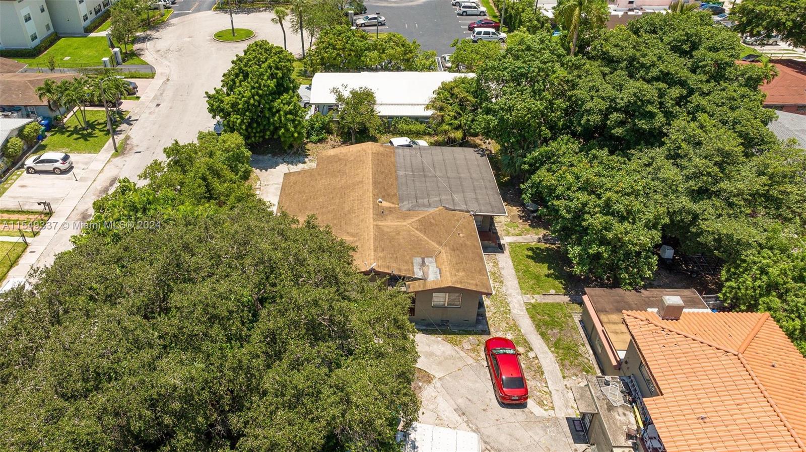 1919 NW 16th Ter, Miami, Florida 33125, 3 Bedrooms Bedrooms, ,2 BathroomsBathrooms,Residential,For Sale,1919 NW 16th Ter,A11549337