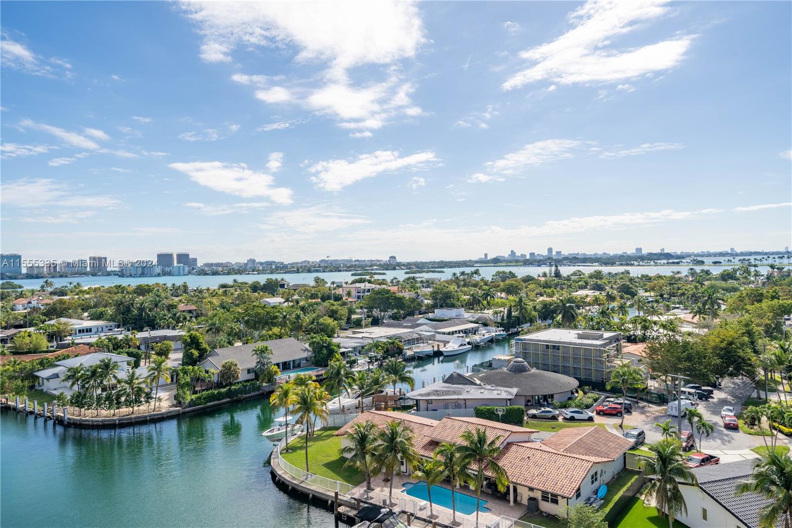 2450 NE 135th St 909, North Miami, Florida 33181, 2 Bedrooms Bedrooms, ,2 BathroomsBathrooms,Residentiallease,For Rent,2450 NE 135th St 909,A11555335