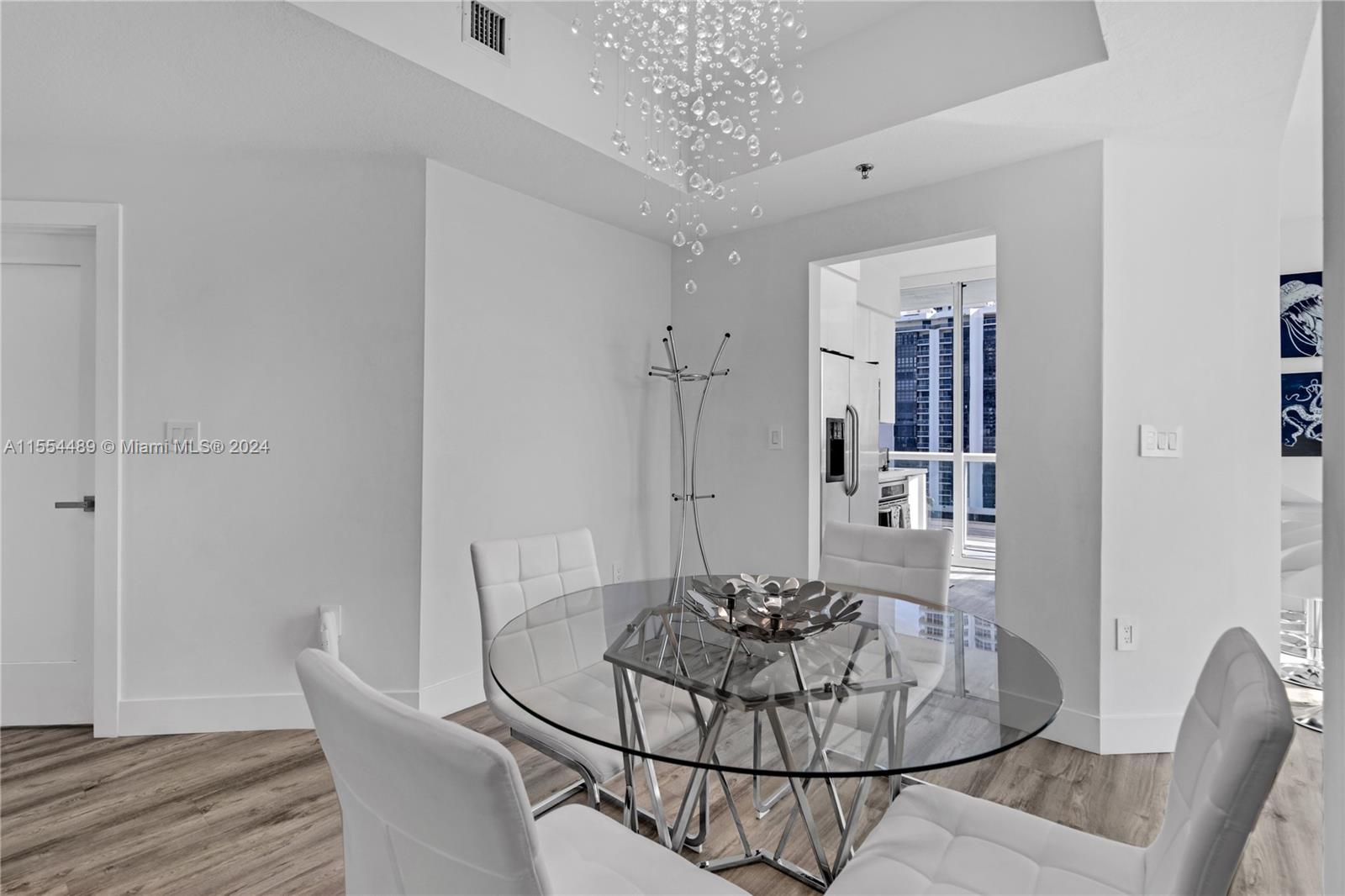 6515 Collins Ave 708, Miami Beach, Florida 33141, 2 Bedrooms Bedrooms, ,2 BathroomsBathrooms,Residential,For Sale,6515 Collins Ave 708,A11554489
