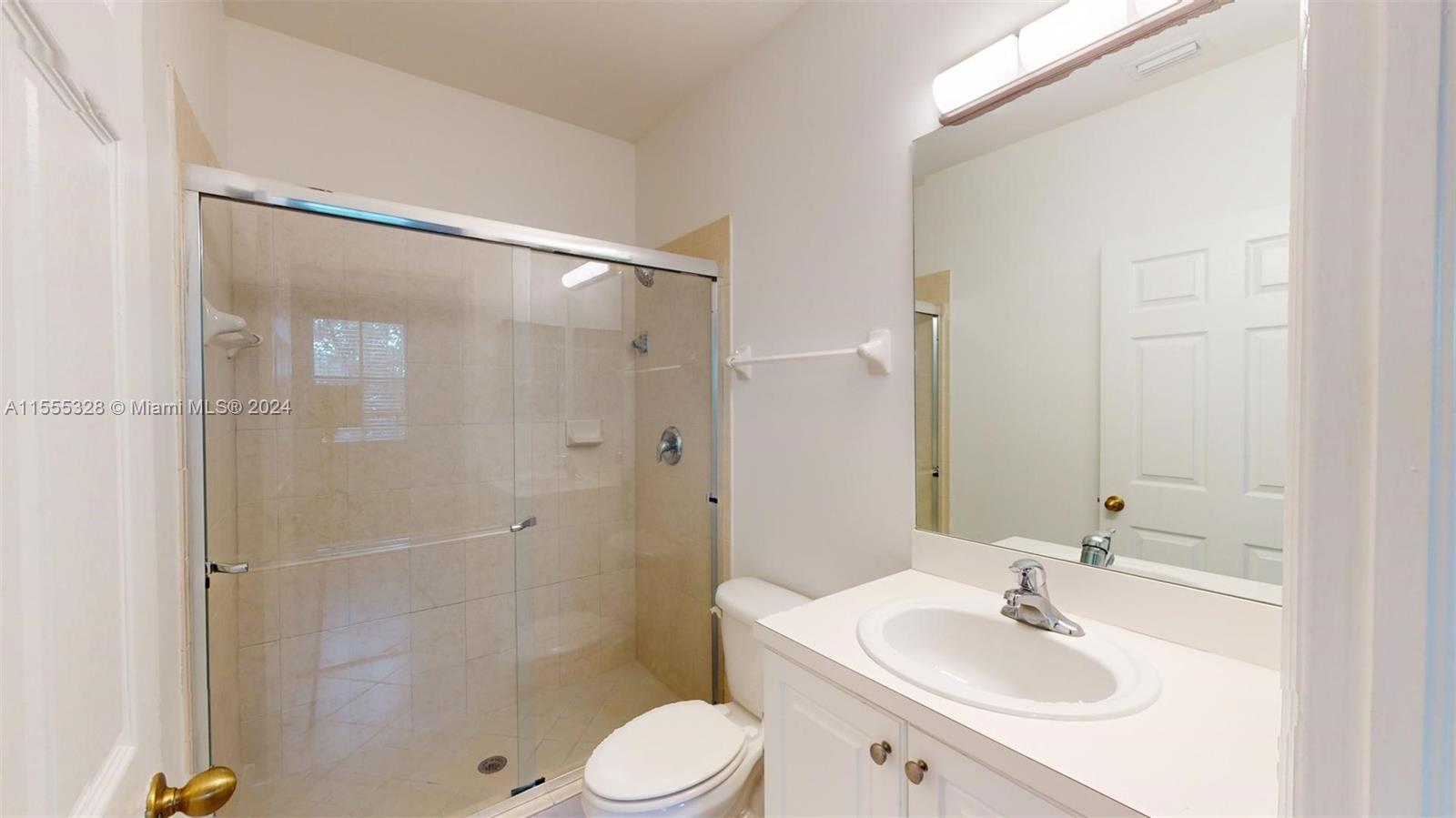 2932 SE 2nd Dr 27, Homestead, Florida 33033, 3 Bedrooms Bedrooms, ,2 BathroomsBathrooms,Residential,For Sale,2932 SE 2nd Dr 27,A11555328