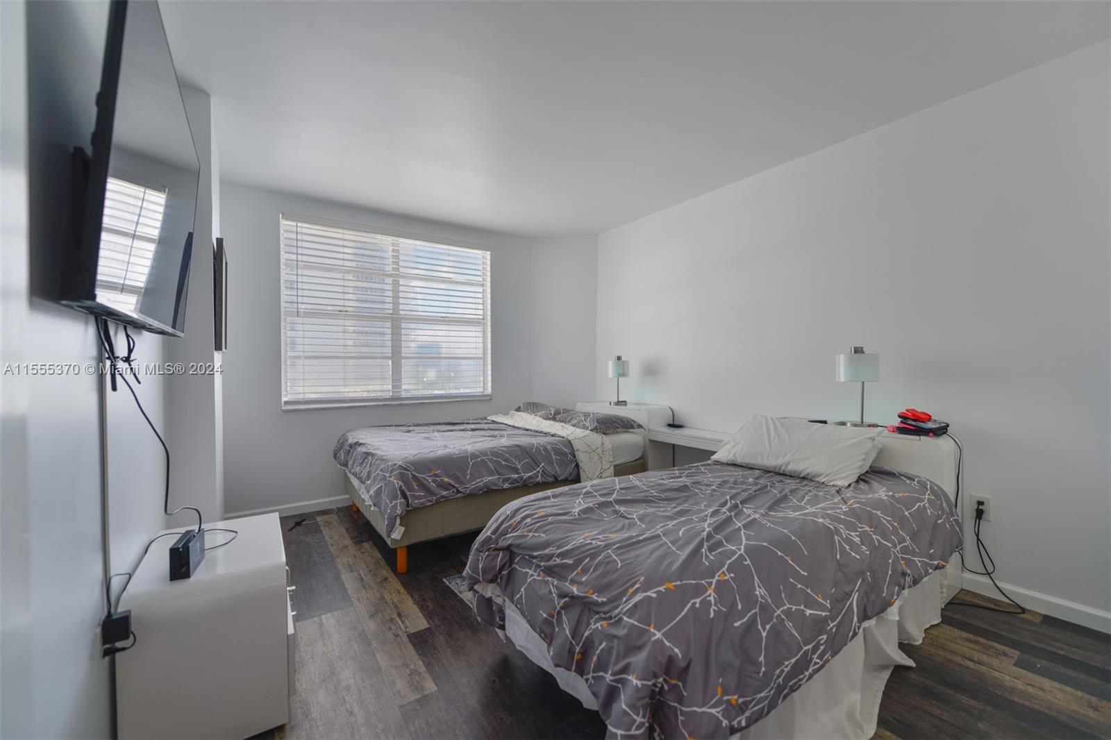 1980 S Ocean Dr 5G, Hallandale Beach, Florida 33009, 2 Bedrooms Bedrooms, ,2 BathroomsBathrooms,Residential,For Sale,1980 S Ocean Dr 5G,A11555370